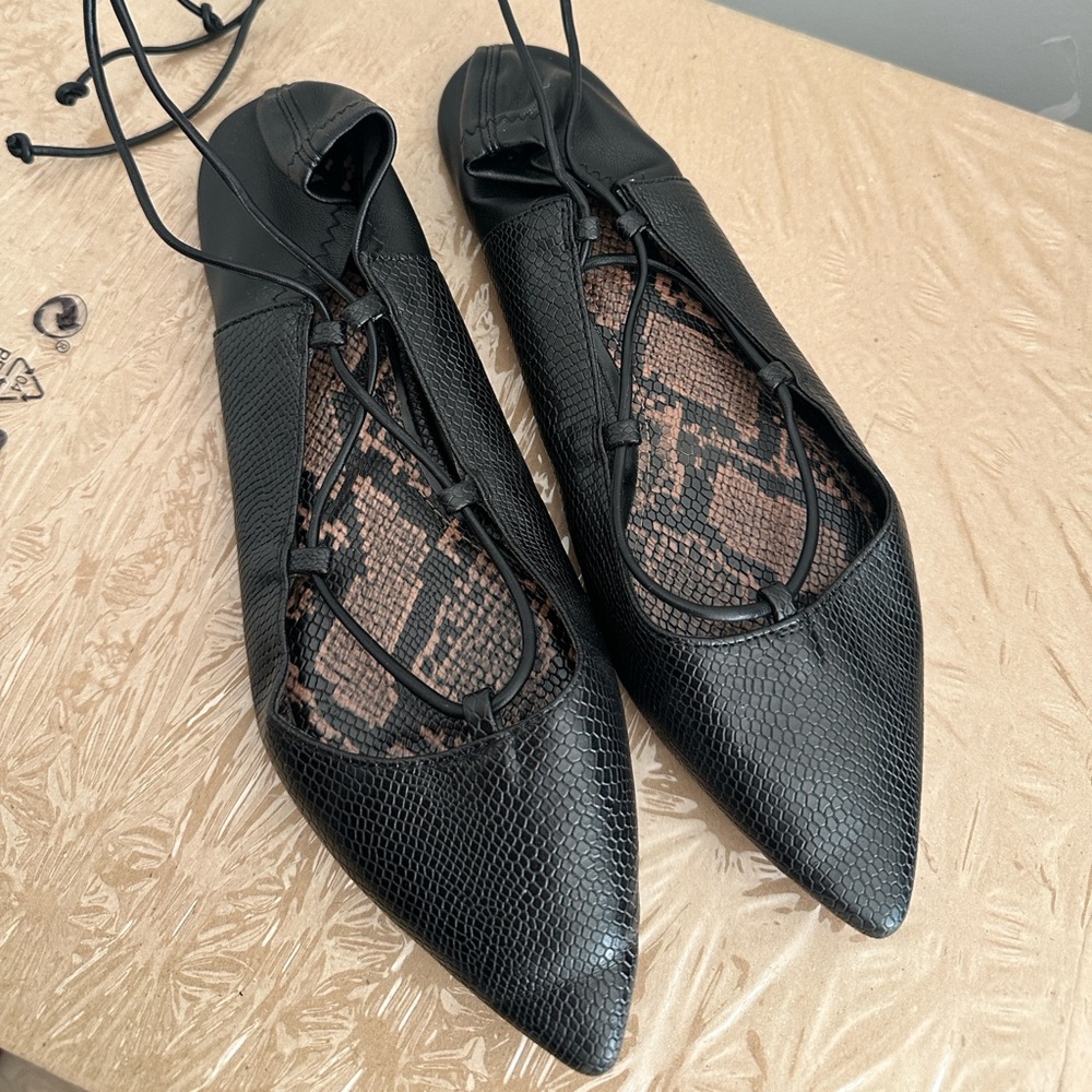 Zara black real leather Lace-Up Women's Flats